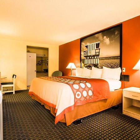 Super 8 By Wyndham Chipley Hotel Luaran gambar