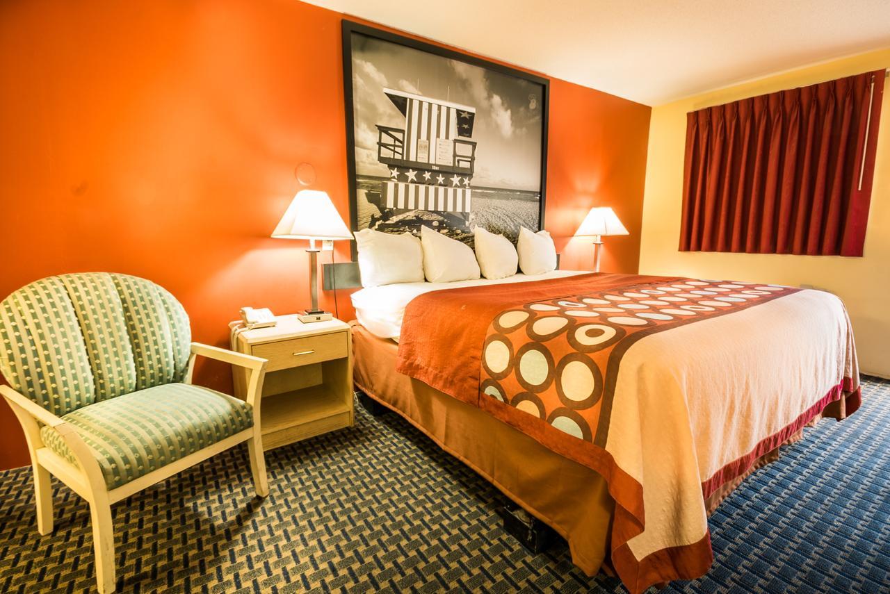 Super 8 By Wyndham Chipley Hotel Luaran gambar