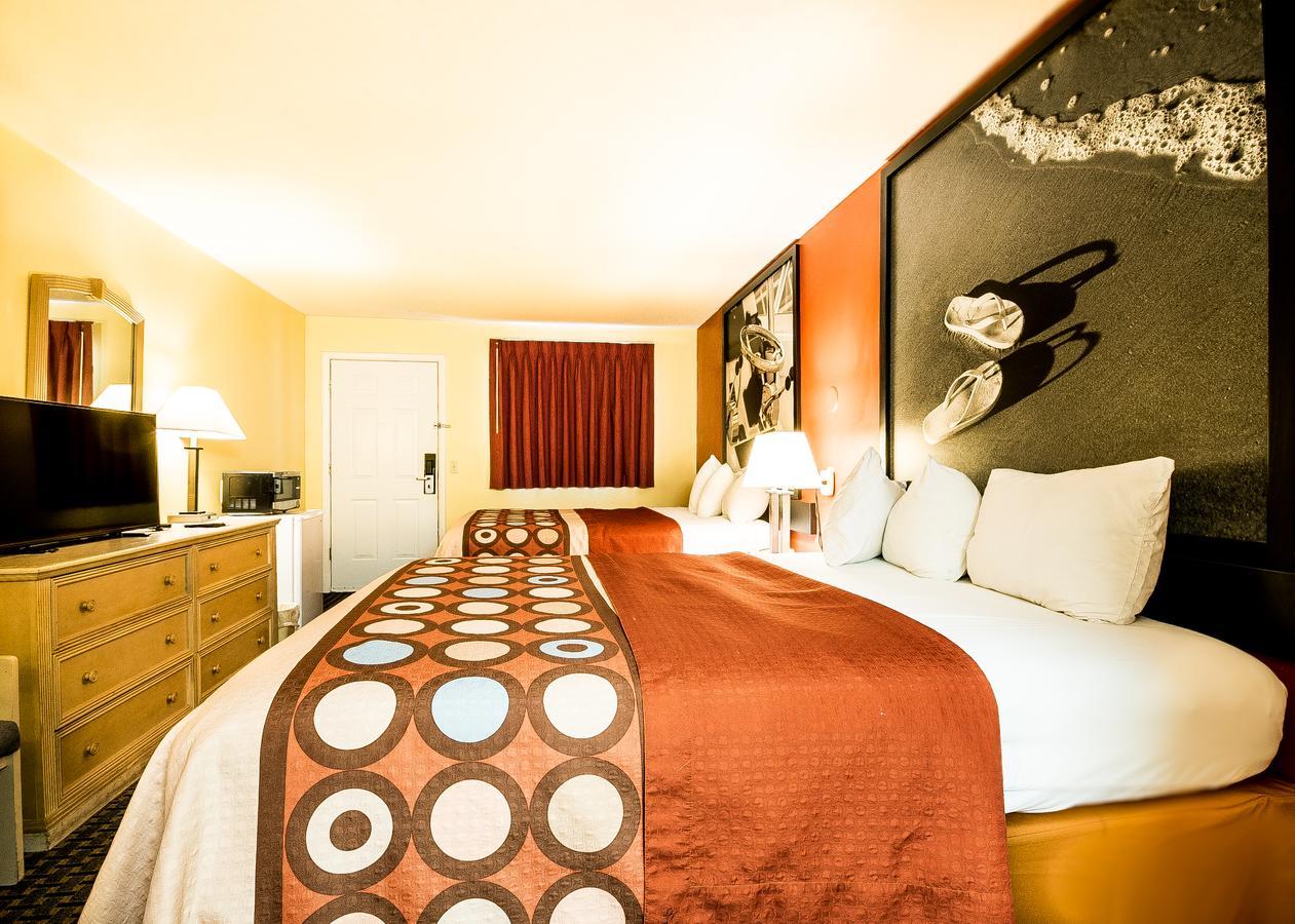 Super 8 By Wyndham Chipley Hotel Luaran gambar